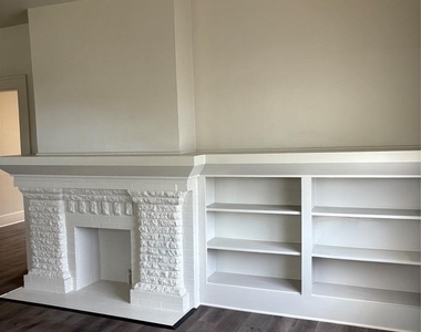 1726 Nw 38th Street - Photo Thumbnail 3