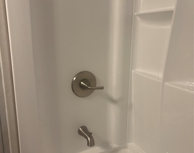 1726 Nw 38th Street - Photo Thumbnail 12