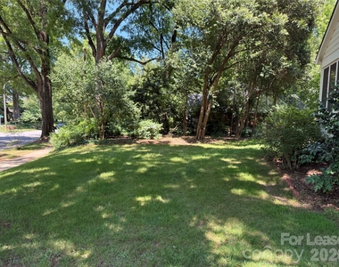 701 Berkeley Avenue - Photo Thumbnail 9
