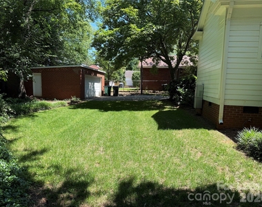 701 Berkeley Avenue - Photo Thumbnail 10