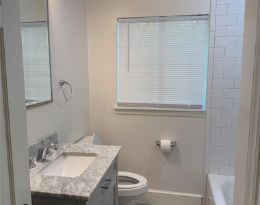 701 Berkeley Avenue - Photo Thumbnail 5