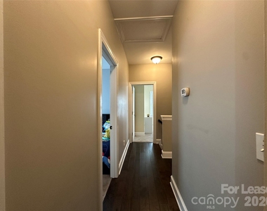 819 Stargard Court - Photo Thumbnail 27