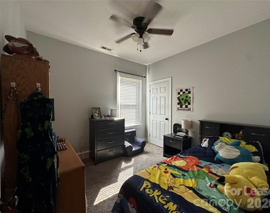 819 Stargard Court - Photo Thumbnail 30