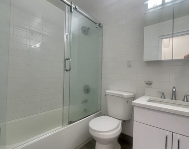 219 East 69th Street, PHA - Photo Thumbnail 6