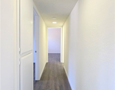 22886 Hilton Head Drive - Photo Thumbnail 5