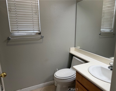 5779 Cairo Court - Photo Thumbnail 7