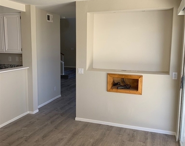 23692 Cork Oak - Photo Thumbnail 15