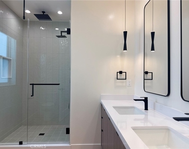 4121 Lafayette Place - Photo Thumbnail 6