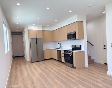 4121 Lafayette Place - Photo Thumbnail 2