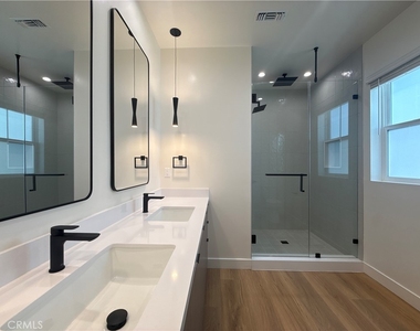 4121 Lafayette Place - Photo Thumbnail 7