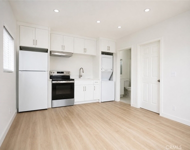 7649 Paso Robles - Photo Thumbnail 1