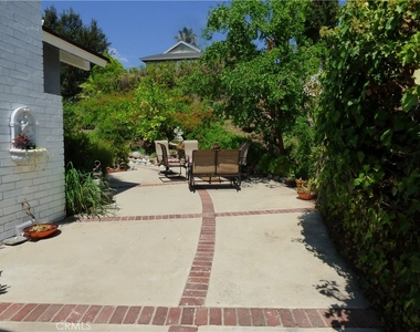 5650 Lake Lindero - Photo Thumbnail 27