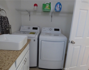 5650 Lake Lindero - Photo Thumbnail 17