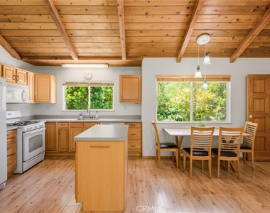 5065 Casa Drive - Photo Thumbnail 22