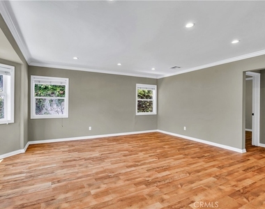 1833 261st Street - Photo Thumbnail 9
