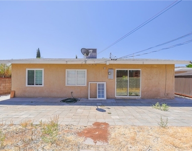 38939 Ocotillo Drive - Photo Thumbnail 11