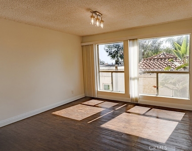 1184 W 11th Street - Photo Thumbnail 8