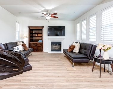 15220 Cambridge - Photo Thumbnail 2