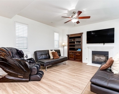 15220 Cambridge - Photo Thumbnail 6