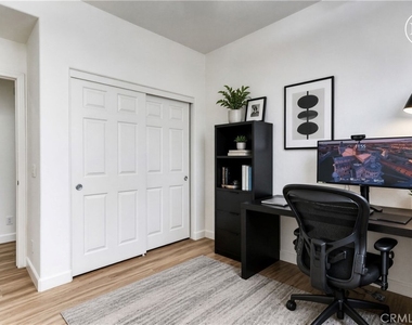 15220 Cambridge - Photo Thumbnail 30