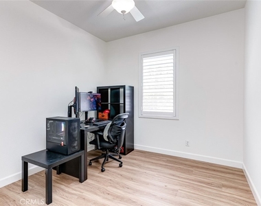 15220 Cambridge - Photo Thumbnail 29
