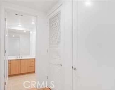 1601 Rivington - Photo Thumbnail 19