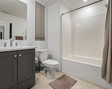 1874 S Westside Drive - Photo Thumbnail 6