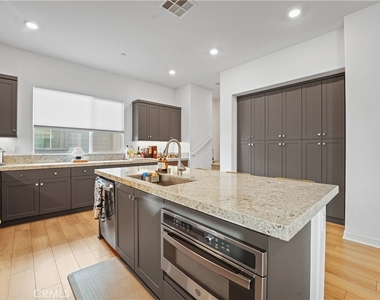1874 S Westside Drive - Photo Thumbnail 18