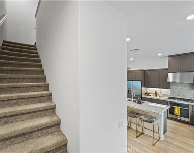 1874 S Westside Drive - Photo Thumbnail 22