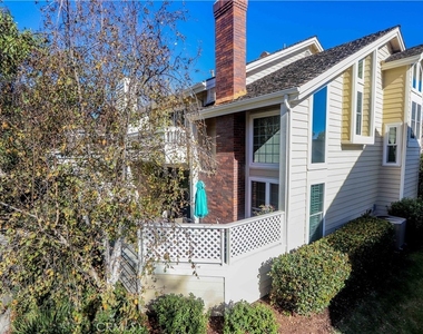 431 Cranston Court - Photo Thumbnail 28