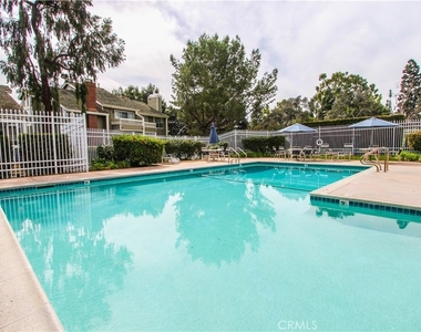 431 Cranston Court - Photo Thumbnail 30