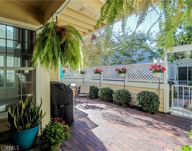 431 Cranston Court - Photo Thumbnail 23