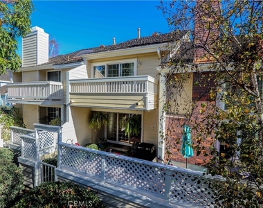 431 Cranston Court - Photo Thumbnail 2