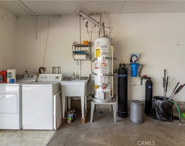 1532 Windsor - Photo Thumbnail 28