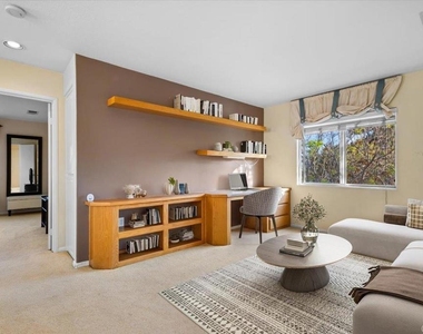1501 Piedmont St - Photo Thumbnail 4