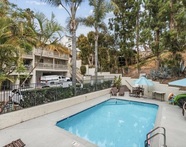 3961 Hortensia Street - Photo Thumbnail 16