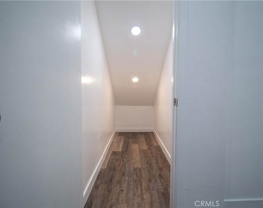 1112 Elden Avenue - Photo Thumbnail 9