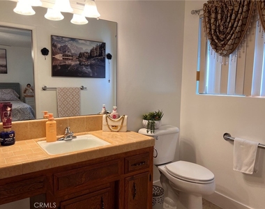 541 Francis - Photo Thumbnail 22