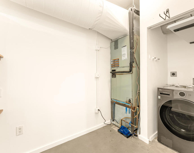 530 S Hewitt Street - Photo Thumbnail 33