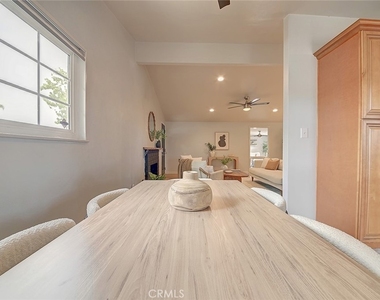 2044 W Spruce Avenue - Photo Thumbnail 9