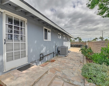 2044 W Spruce Avenue - Photo Thumbnail 51