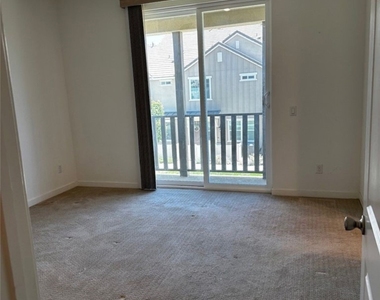 39333 Corvina Lane - Photo Thumbnail 10