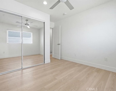 307 N Tustin - Photo Thumbnail 10