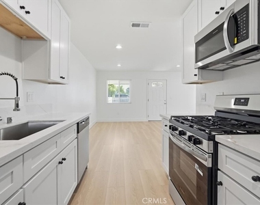 307 N Tustin - Photo Thumbnail 2