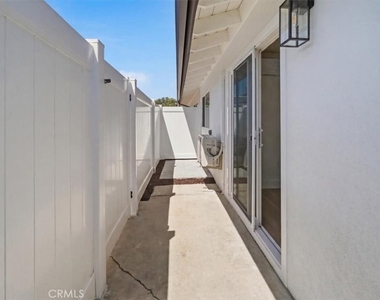 307 N Tustin - Photo Thumbnail 14