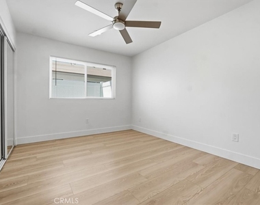 307 N Tustin - Photo Thumbnail 5