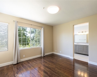 91 Seacountry Lane - Photo Thumbnail 13