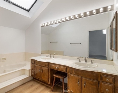 480 -101 Kakkis Drive - Photo Thumbnail 50