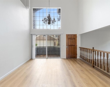 480 -101 Kakkis Drive - Photo Thumbnail 11
