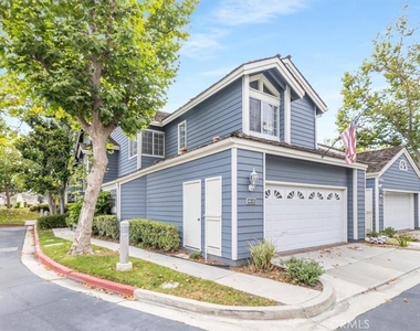 480 -101 Kakkis Drive - Photo Thumbnail 2
